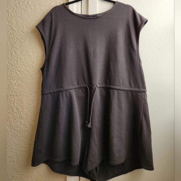 H&M Pants - H&M Divided- Sweatshirt Romper